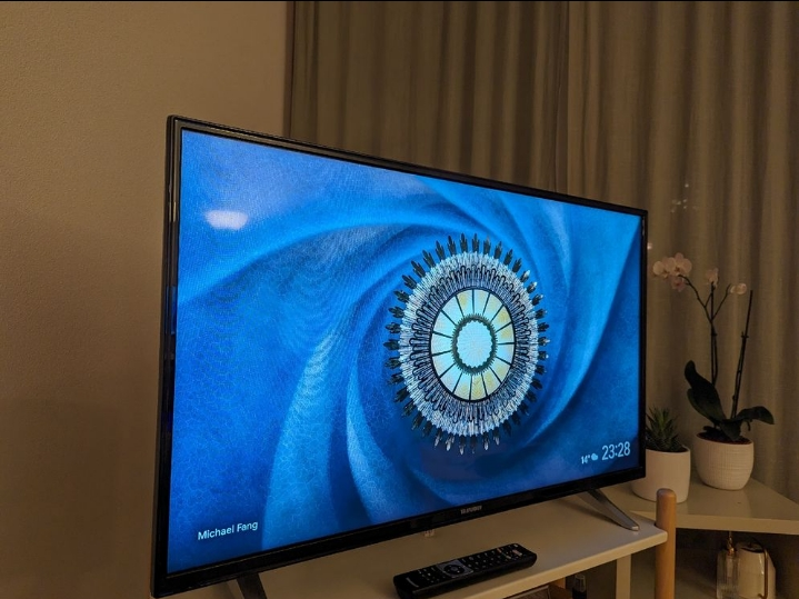 Telefunken D43F470X4CWI 43" 4K Smart TV WLAN